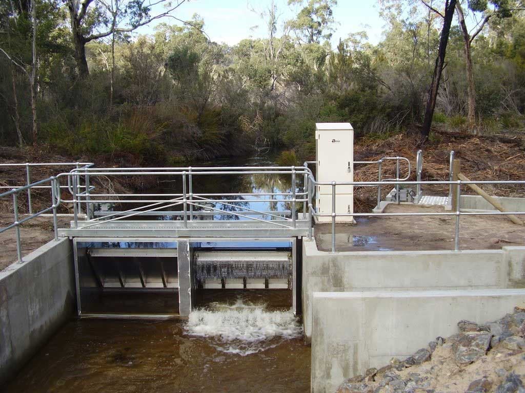 LAYFLAT GATES1739719911_3.jpg