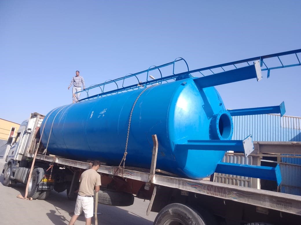 Water Hummer Tanks